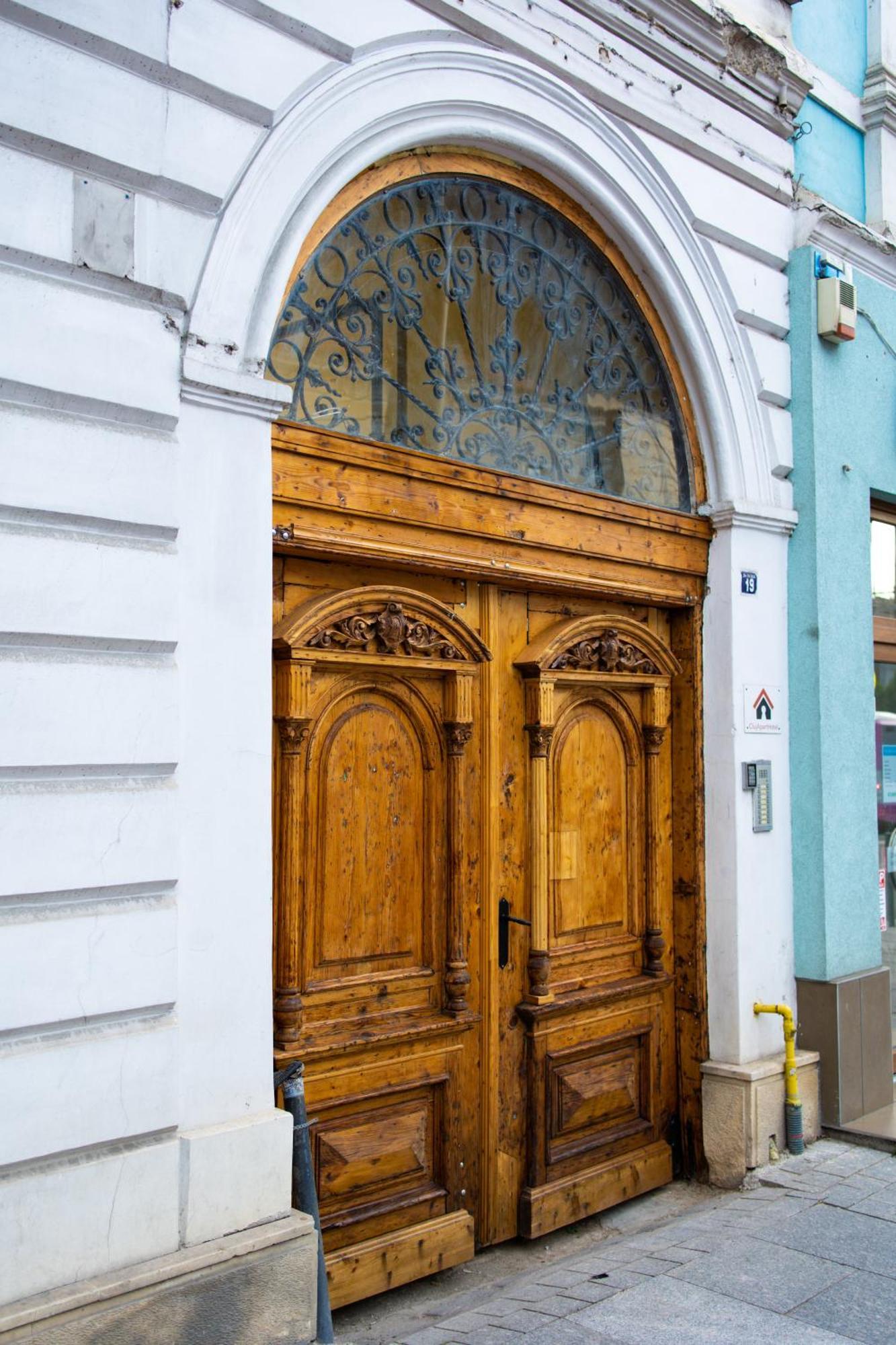 Cluj Aparthotel Экстерьер фото